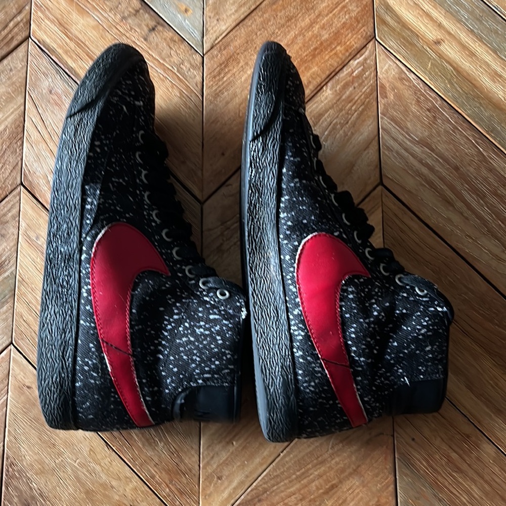 NIKE ID Custom Blazer Women’s Shoe